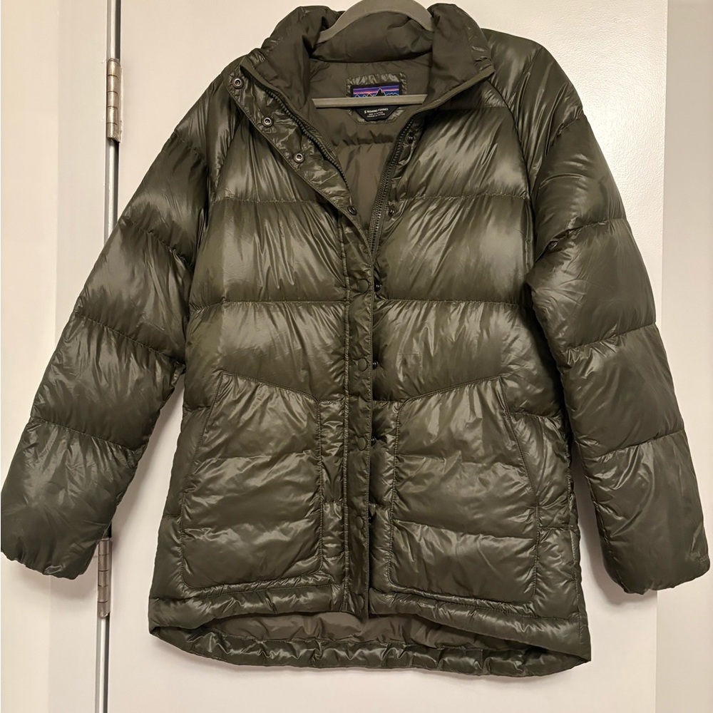 Patagonia Women's Green Puffer Jacket